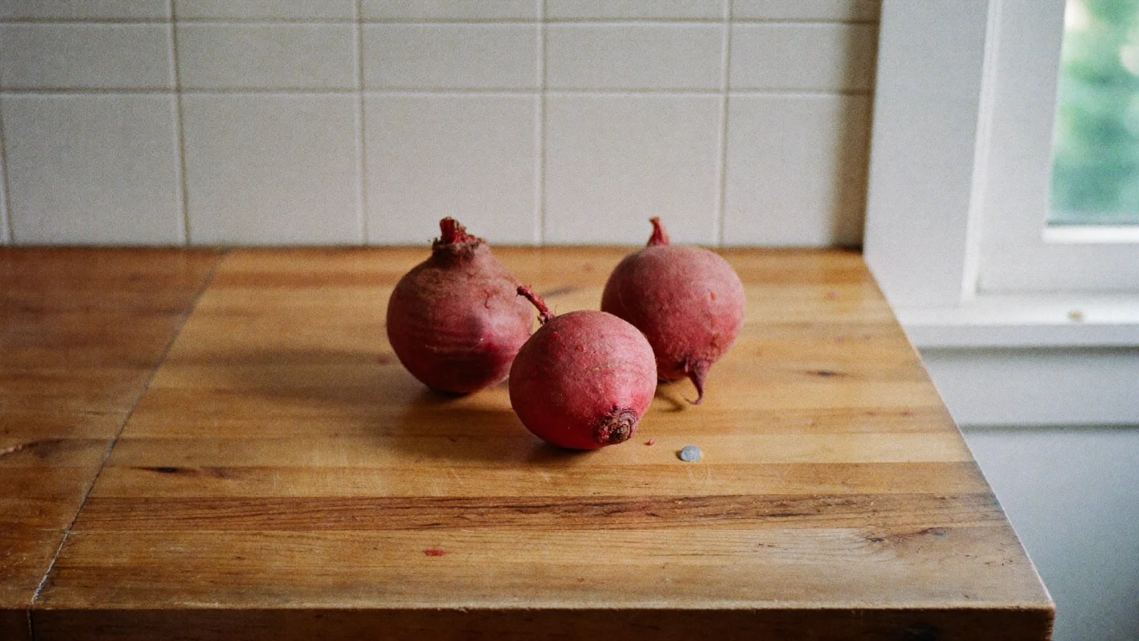 Firm, fresh beets with smooth deep red skin